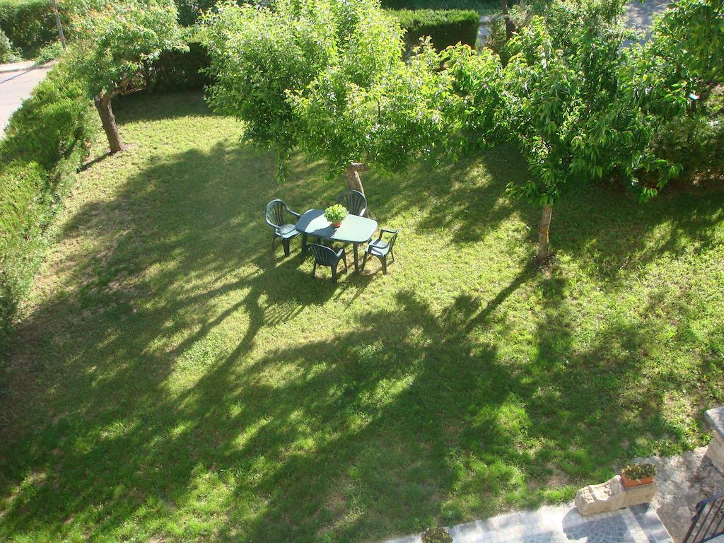 Residence Villa Valsi Santo Stefano Di Sessanio Rum bild