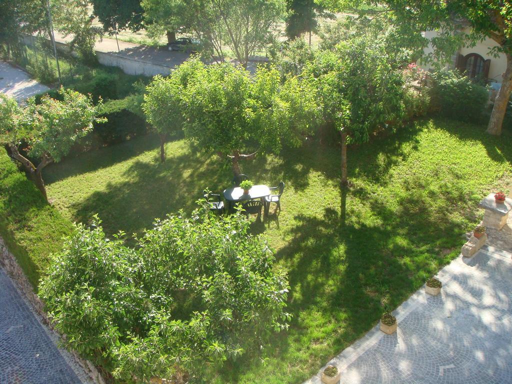 Residence Villa Valsi Santo Stefano Di Sessanio Rum bild