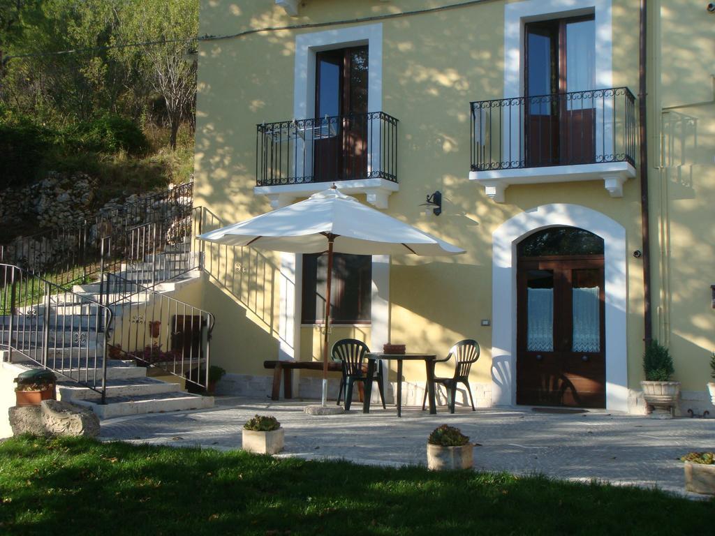 Residence Villa Valsi Santo Stefano Di Sessanio Exteriör bild
