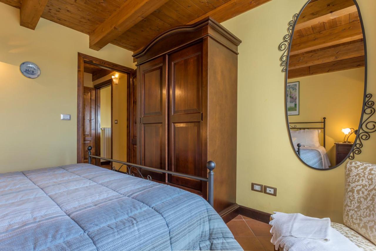 Residence Villa Valsi Santo Stefano Di Sessanio Exteriör bild