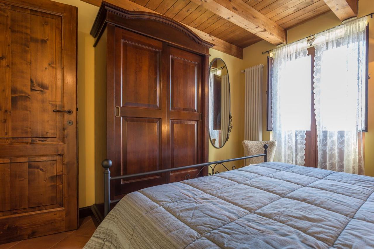 Residence Villa Valsi Santo Stefano Di Sessanio Exteriör bild